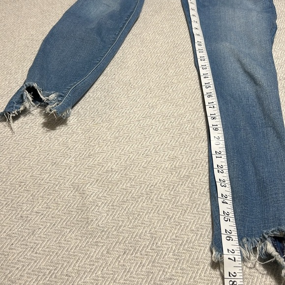 Hudson Barbara Super Skinny Jeans. Light Blue Ankle Cropped Denim. Size 28. - Picture 8 of 12